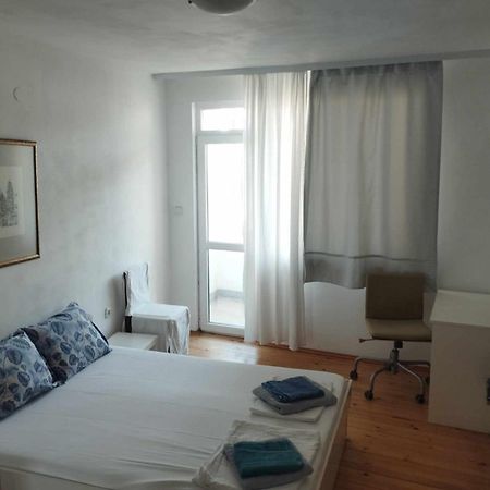 Flora Beach Apartaments Burgas Exterior photo
