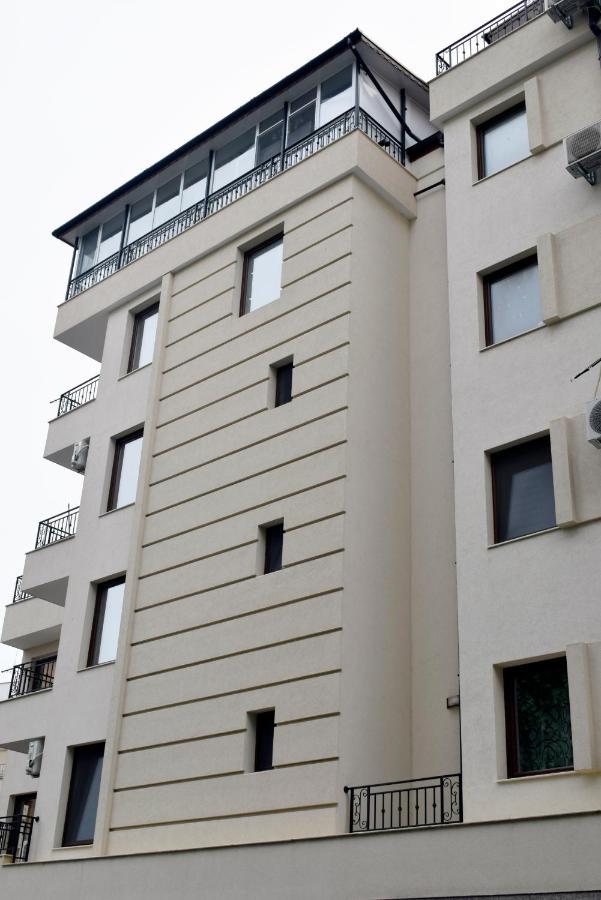 Flora Beach Apartaments Burgas Exterior photo
